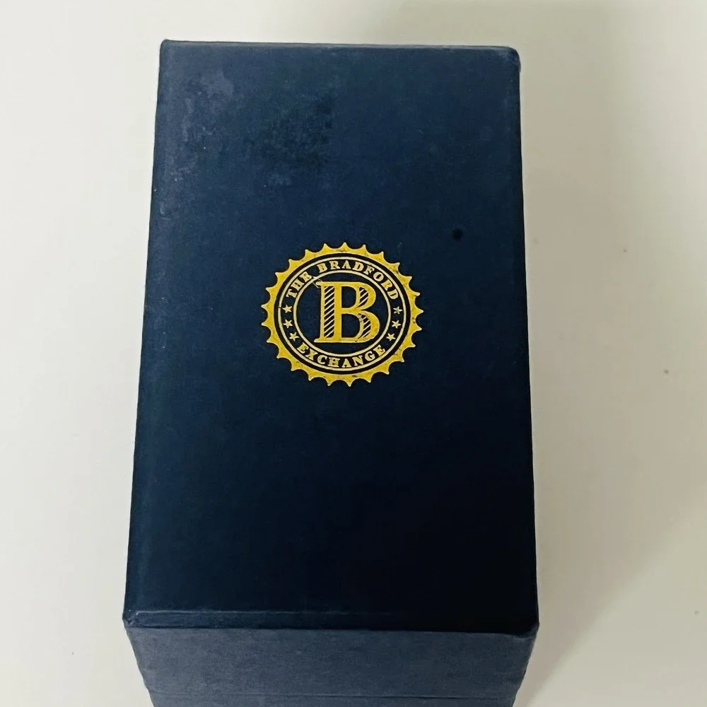 Disney Watch 90TH Anniversary Mickey Mouse Through The Years Working